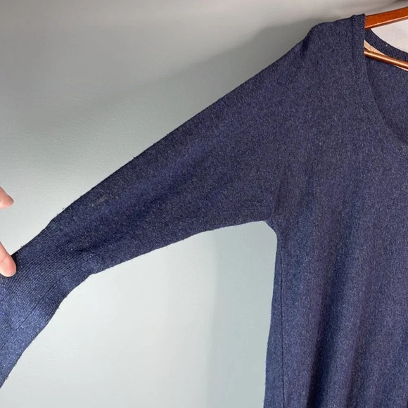 TALULA Fuzzy Cashmere Angora Tunic Sweater Blue Dolman Sleeve Round Neck Size S - Picture 5 of 11